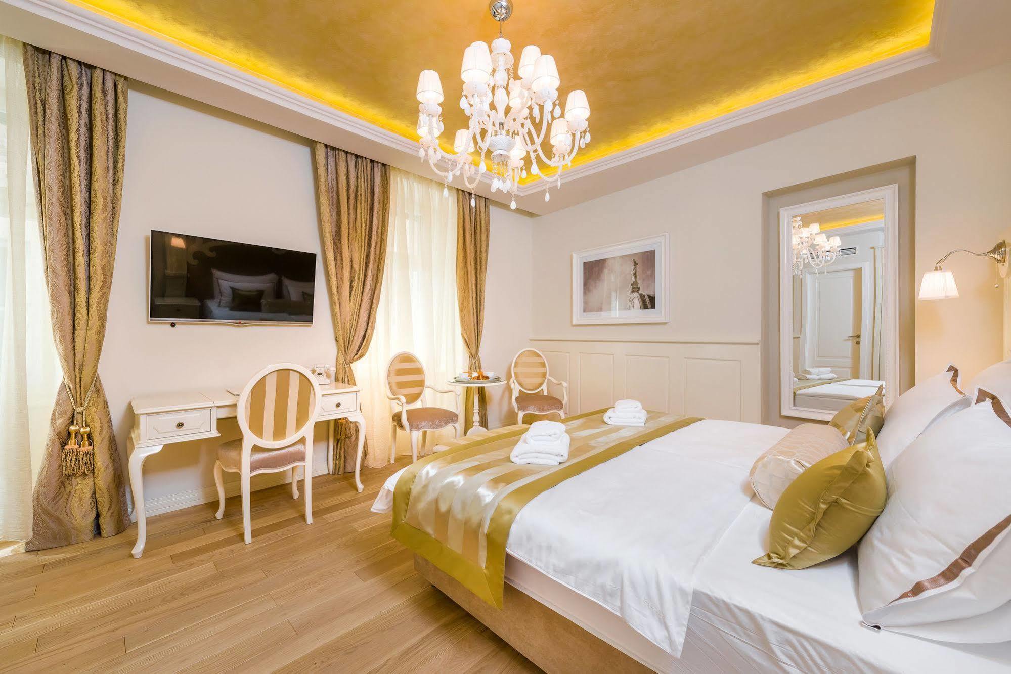 Piazza Heritage Hotel Split Extérieur photo